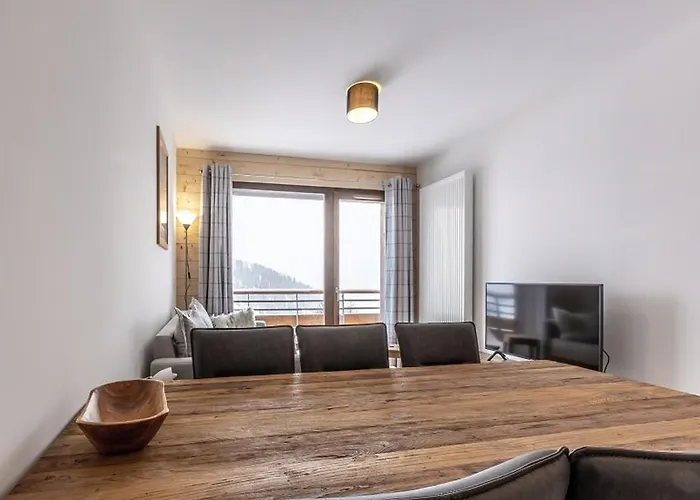 Moderne A Plagne Centre Avec Balcon, 2 Et Wifi - Fr-1-351-93 La Plagne